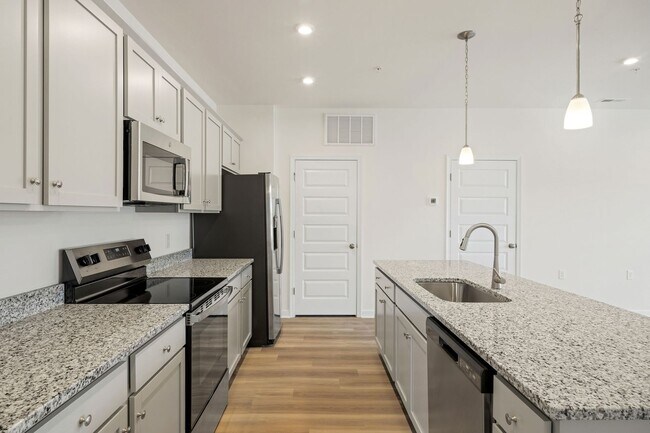 Building Photo - Brand New 2 Bedroom Condo Located in Midlothian!!!! MOVE IN SPECIAL* HALF OFF FIRST MONTHS RENT