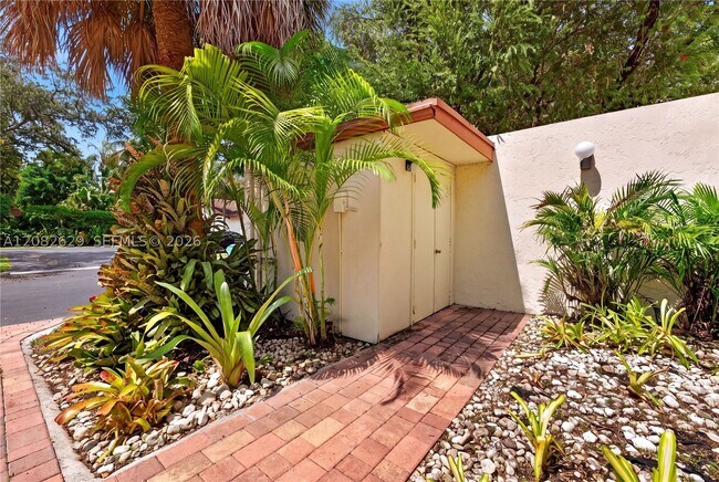 Building Photo - 10583 SW 77th Terrace