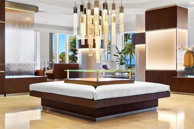 Building Photo - 4775 Collins Ave