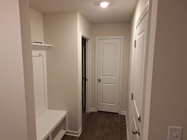 Building Photo - Newer Three Bedroom Home in Elgin SC!