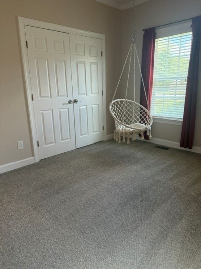 Building Photo - 3 Bed/2 Bath with Bonus Room in CBA Schools