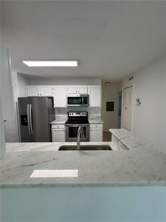 Building Photo - 818 Dunes Way