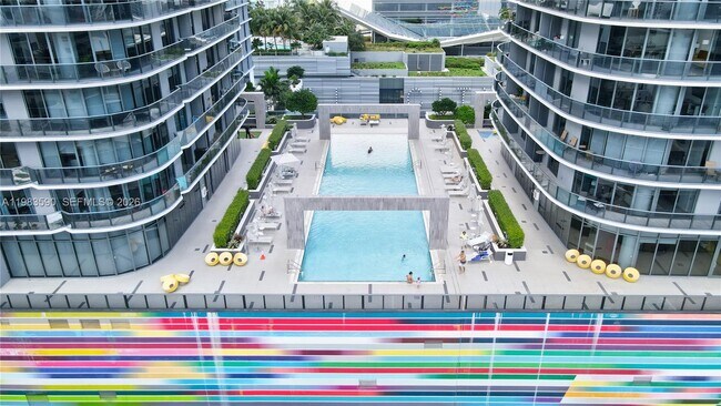 Building Photo - 45 SW 9th St