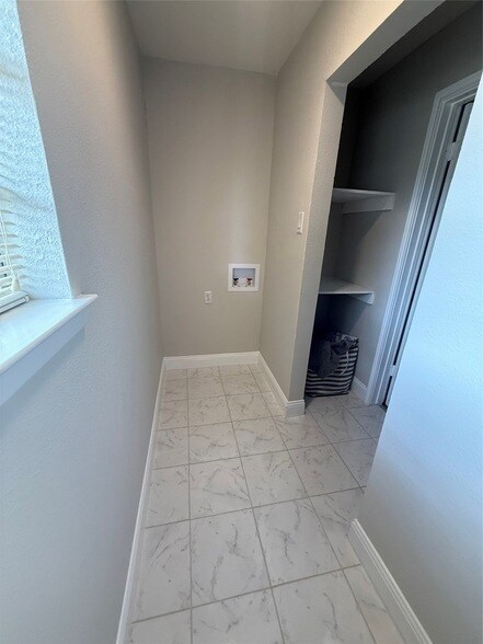 Building Photo - 2119 Quail Run