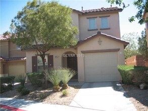 Building Photo - Very Nice 3 Bedroom Home