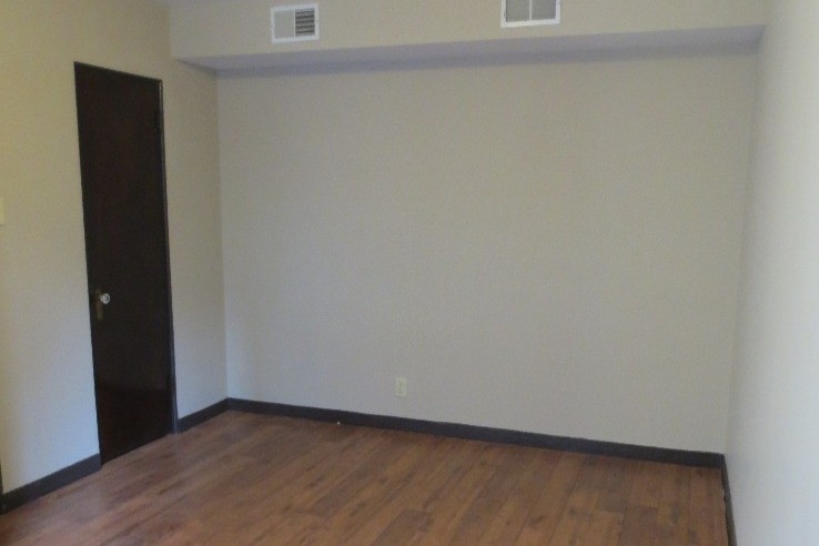 Bedroom - 5712 Phillips Ave