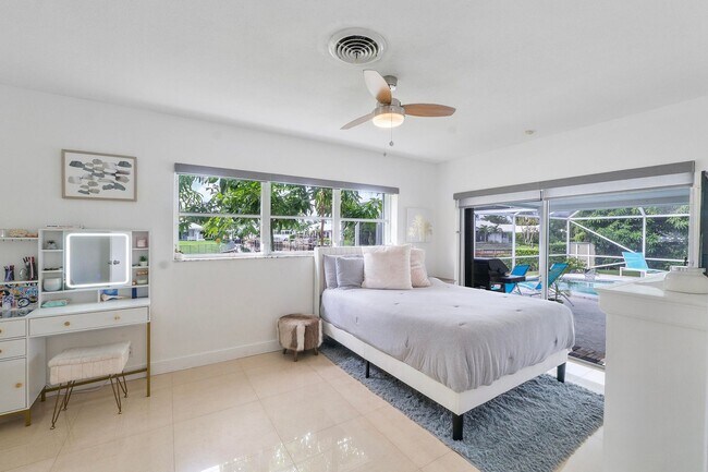 Building Photo - 772 Apple Tree Ln