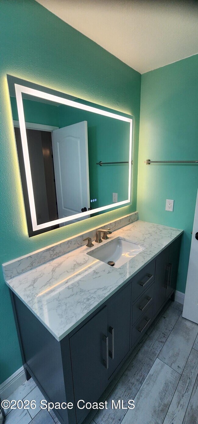 Building Photo - 428 Heathrow Cir