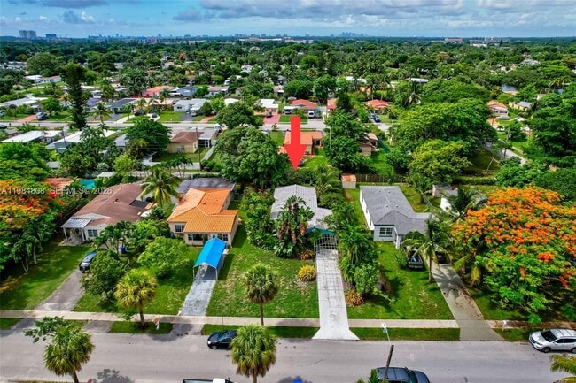 Building Photo - 1224 NE 182nd St