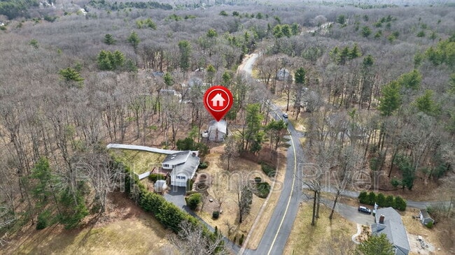 Building Photo - 74 Hurlburt St