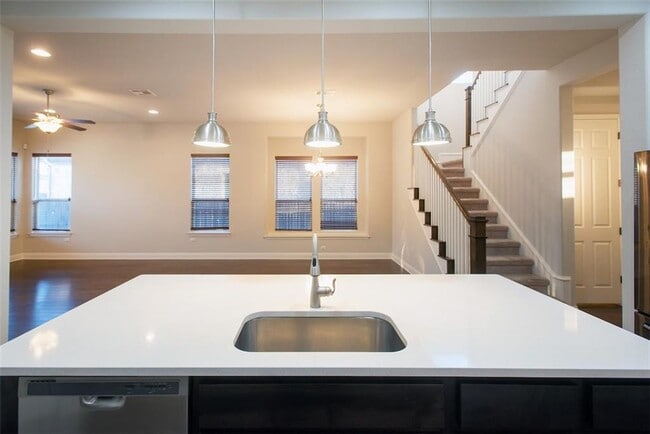 Building Photo - 12524 Ondara Dr