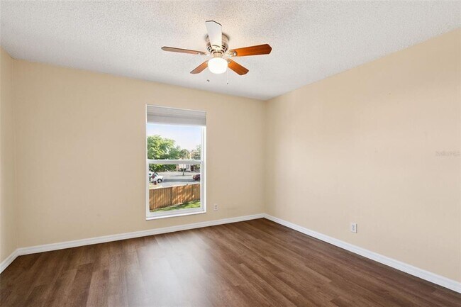 Building Photo - 1716 Lafayette Ct