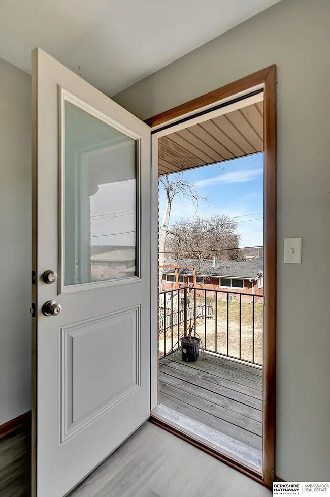 Building Photo - 4620 Van Dorn St