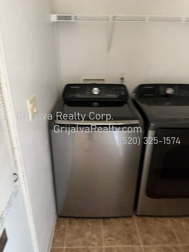 Building Photo - Beautiful 3 Bedroom Manufactured Home in a...