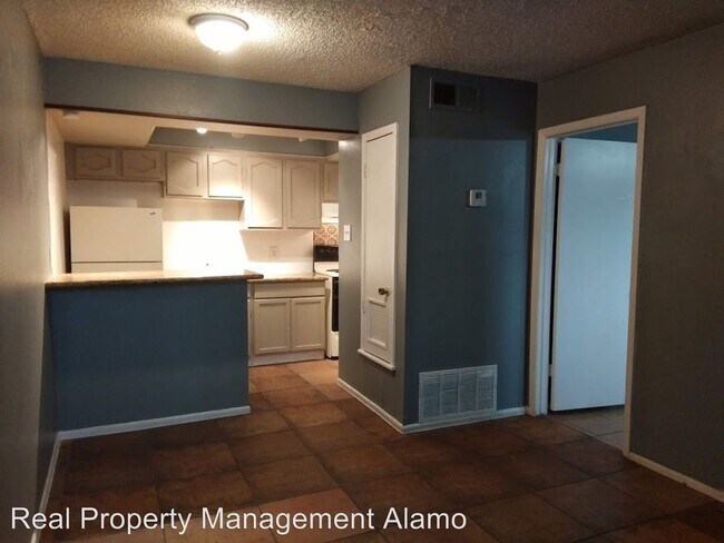 Building Photo - 3414 W Martin St