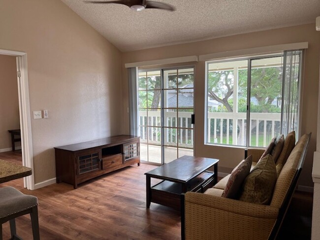 Primary Photo - Fully Upgraded and Private 2 Bedroom / 2 B...