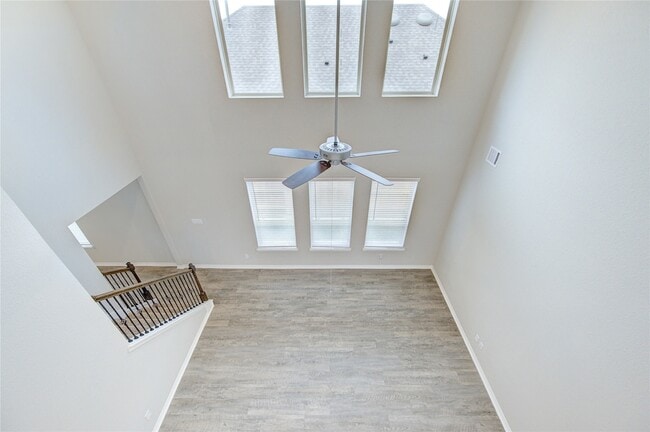 Building Photo - 821 Laguna Grn Ln