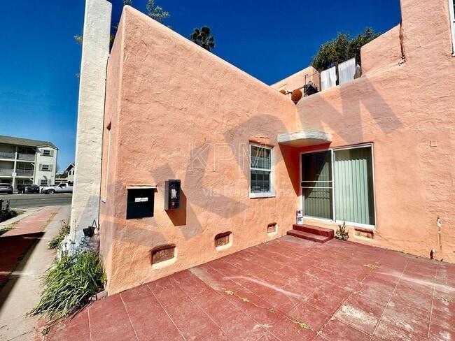 Building Photo - 3414 Pacific Ave