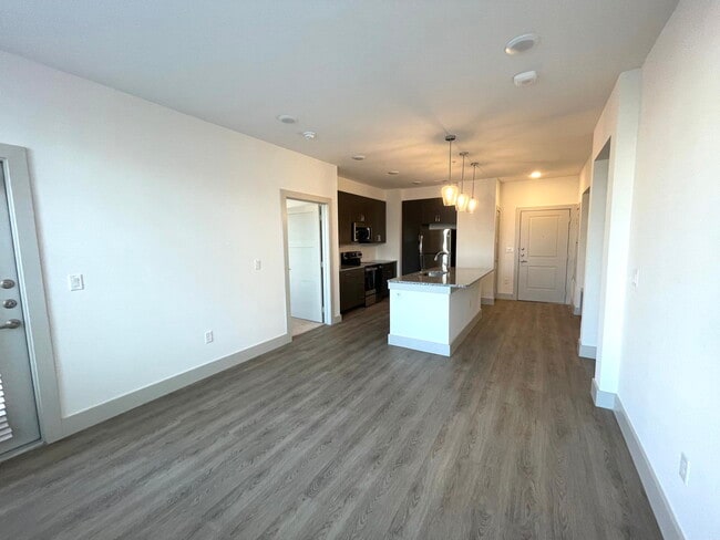 Building Photo - 4320 S Legacy Dr