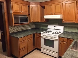 Building Photo - 108 S Rutland St