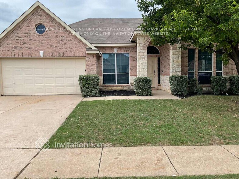 Primary Photo - 248 Cedar Crest Dr