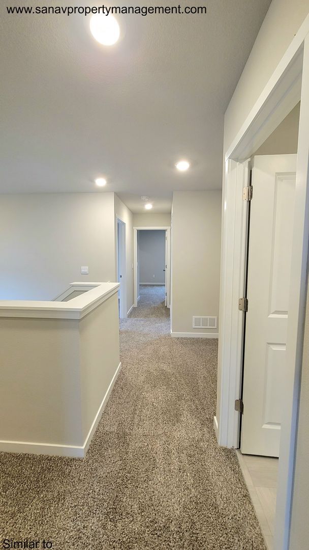 Building Photo - Beautiful Single Family Home in Ankeny