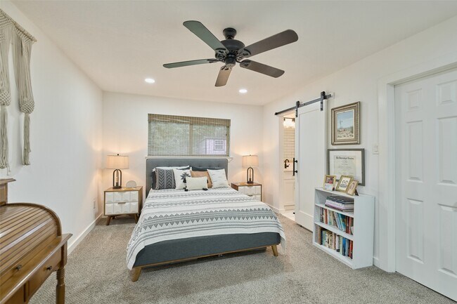 Building Photo - 3607 Hickory Hill Ln
