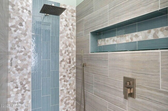 Building Photo - 476 Blagdon Ct