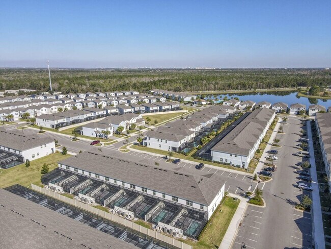 Building Photo - 2404 Tangier Dr