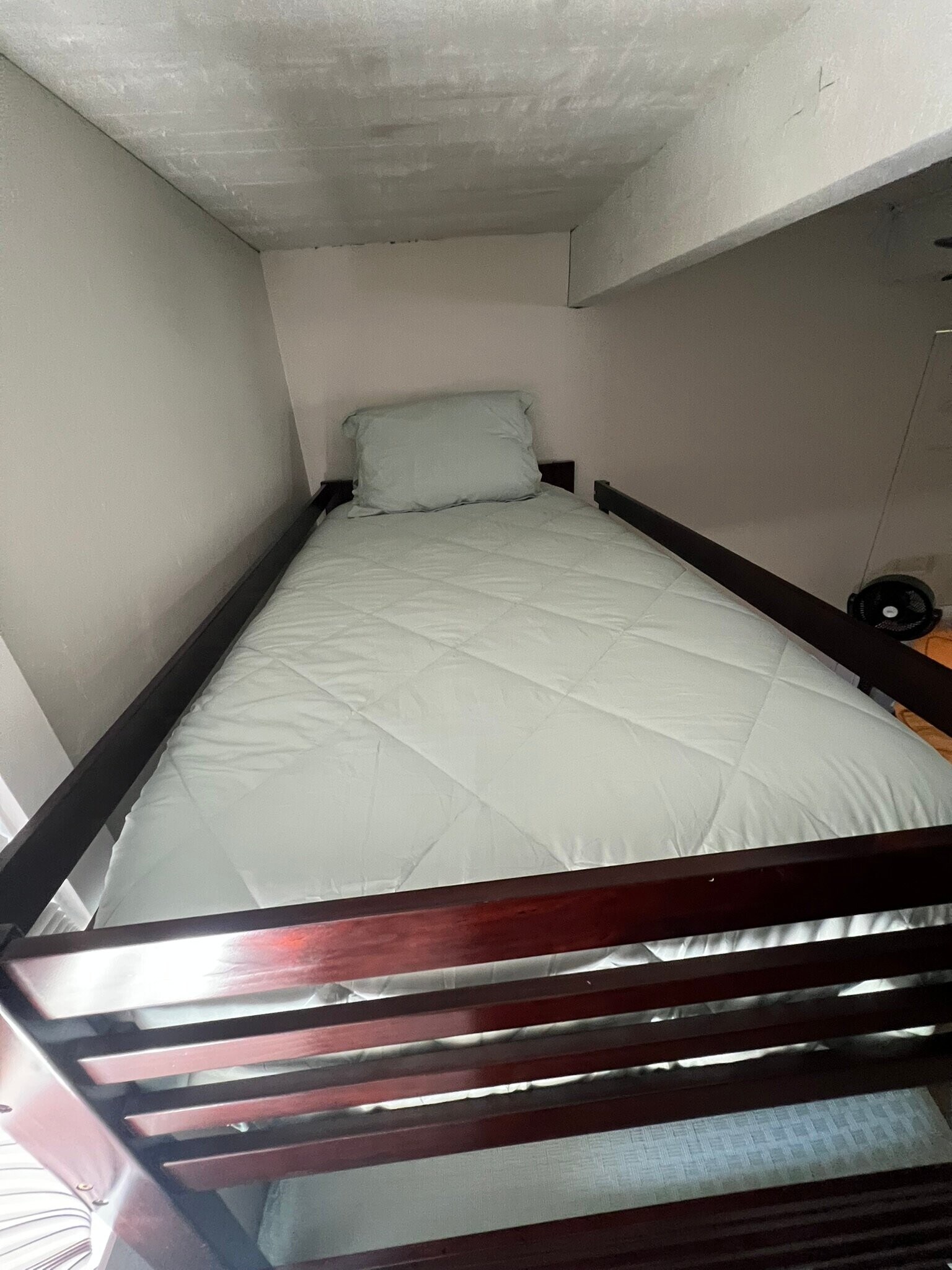 Building Photo - 51-171-171 Ka?a?awa Park Ln