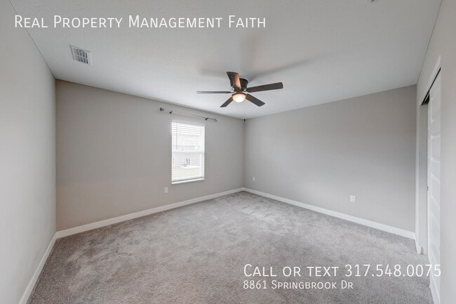 Building Photo - 8861 Springbrook Dr