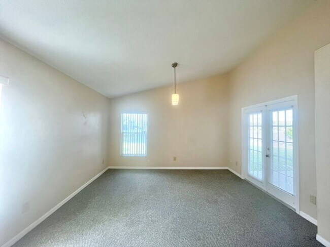 Building Photo - Orlando - 3 Bedroom, 2 Bathroom Single Fam...