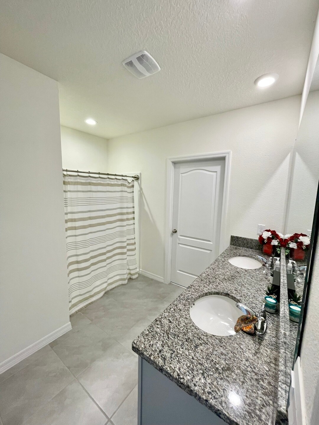 Building Photo - 848 Brooklet Dr