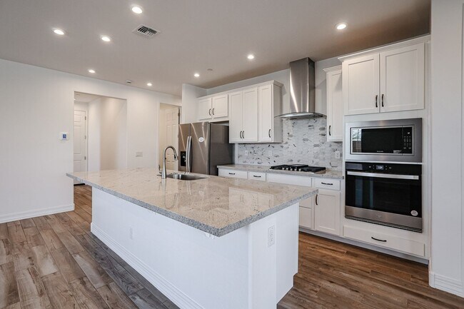 Building Photo - 31769 N 130th Ave