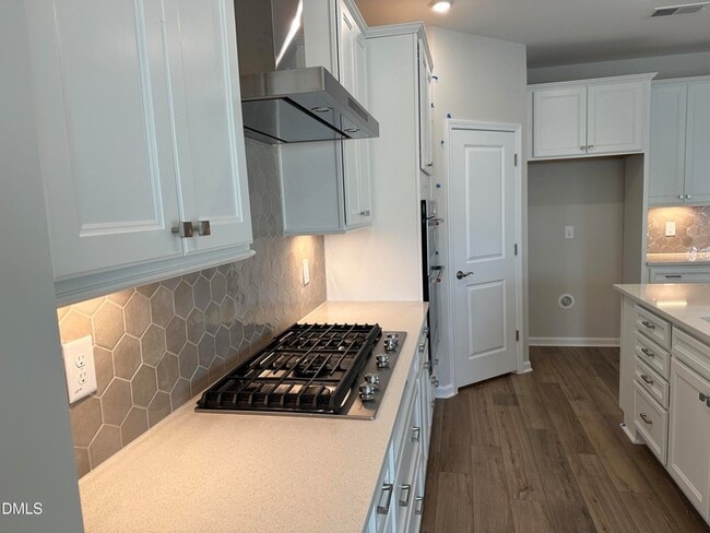 Building Photo - 11 Allgood St