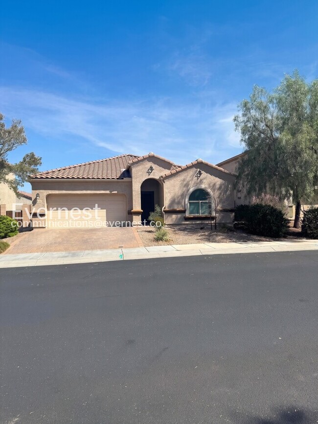 Building Photo - Spacious Home with Fenced Yard and Pool Access | Pet friendly | Available Now!