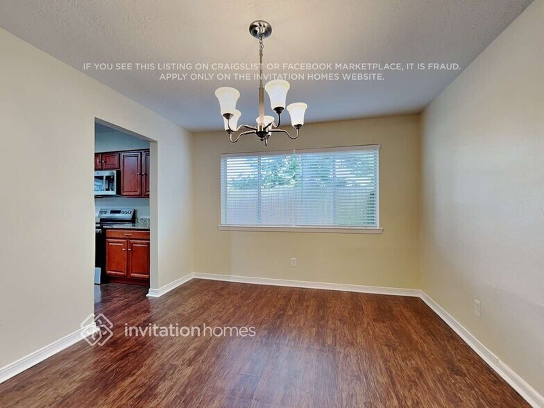 Building Photo - 2307 Pepperweed Dr