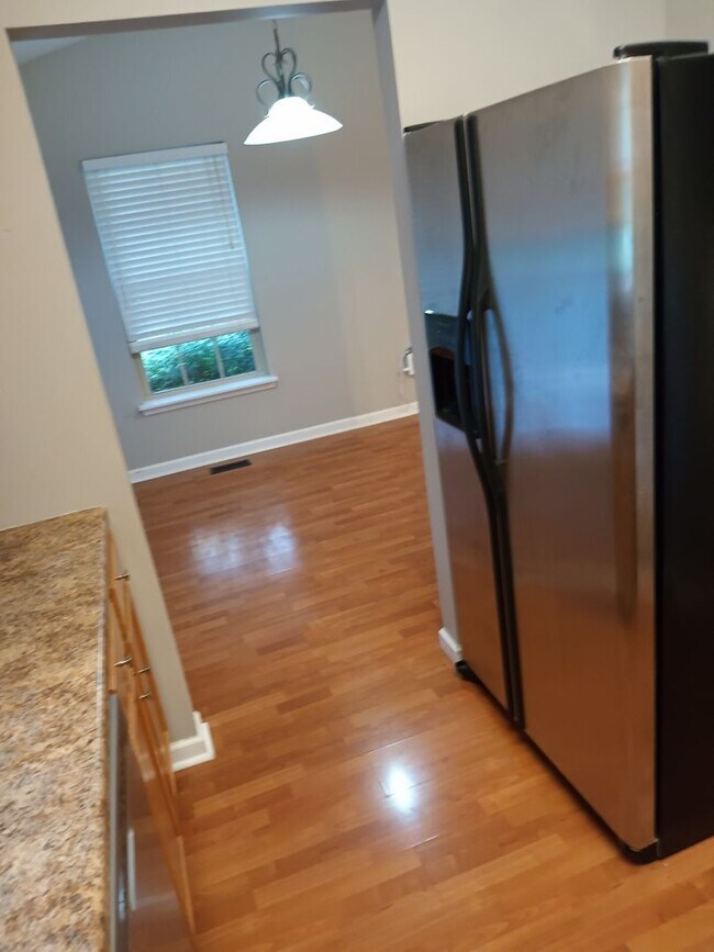 Building Photo - 514 Nunley Dr
