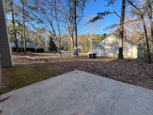 Building Photo - **OFFERING WAIVED APPLICATION FEES & $100 ...