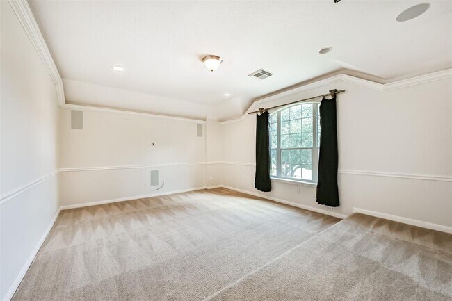 Building Photo - 11502 Bay Ledge Dr