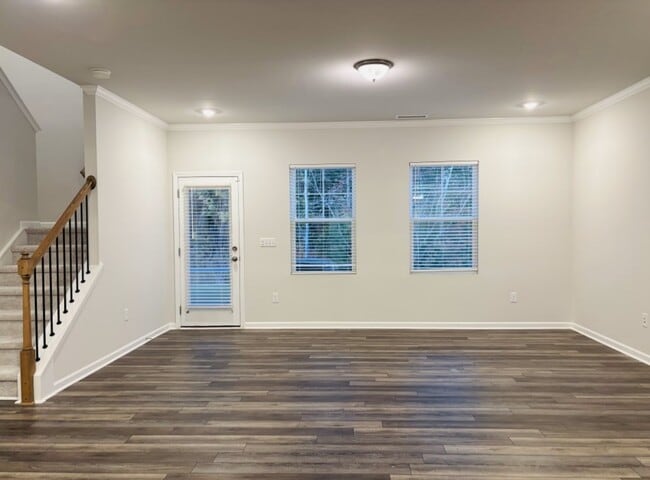 Building Photo - 303 Aster Bloom Ln