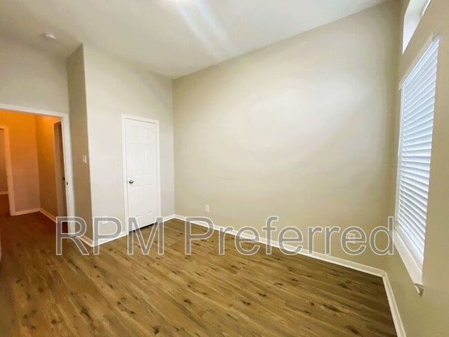 Building Photo - 13542 Forest Gully