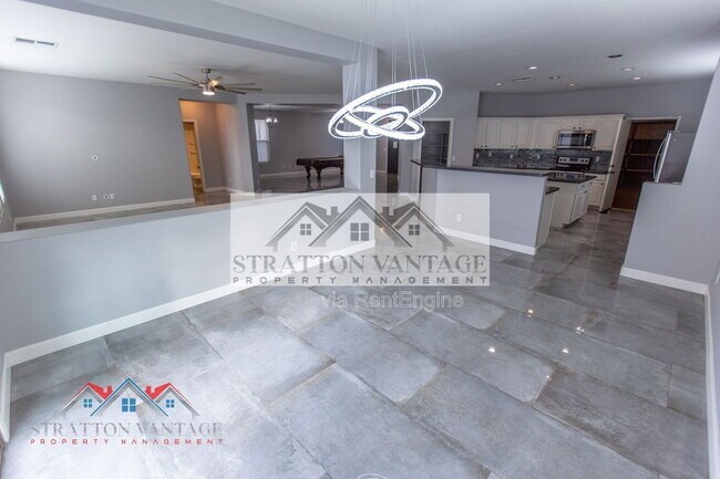 Building Photo - 17916 N 183rd Ave