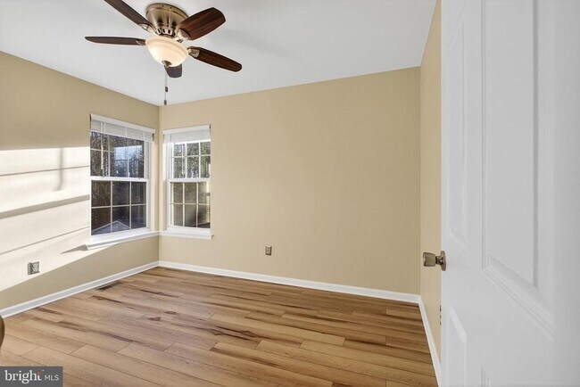 Building Photo - 51 Mecouch Dr