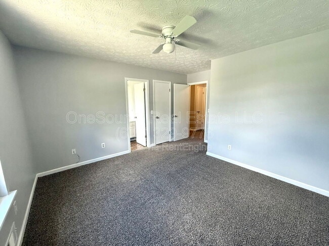 Building Photo - 3626 N Hopkins Ct