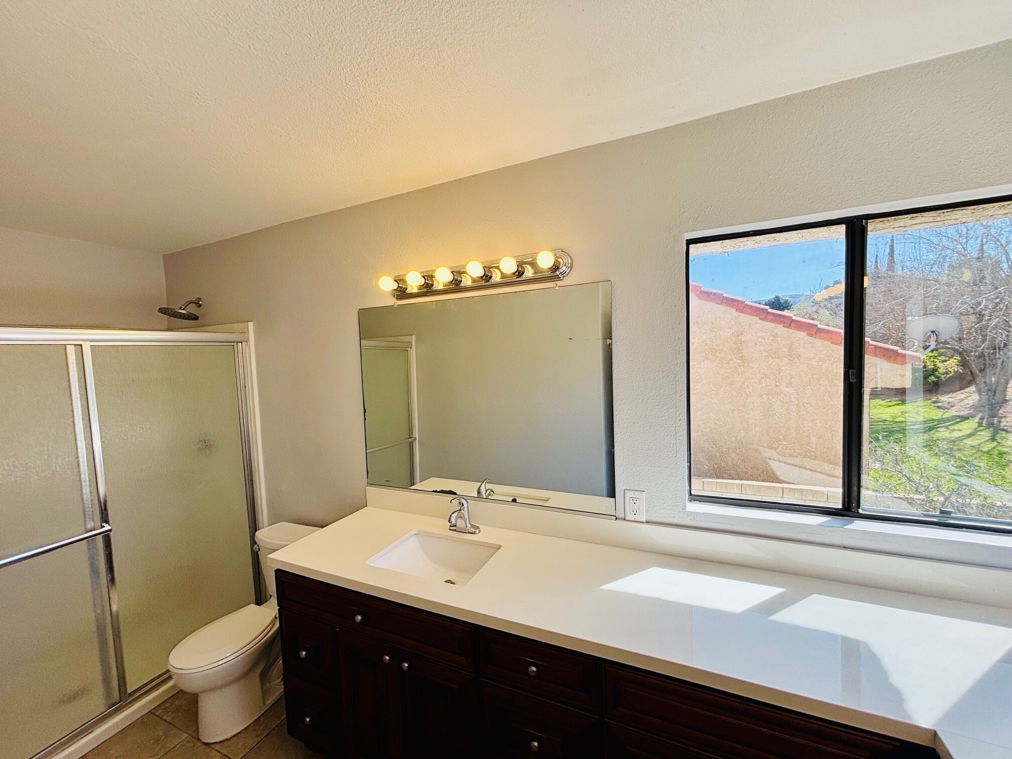 Building Photo - 38343 5th Pl W