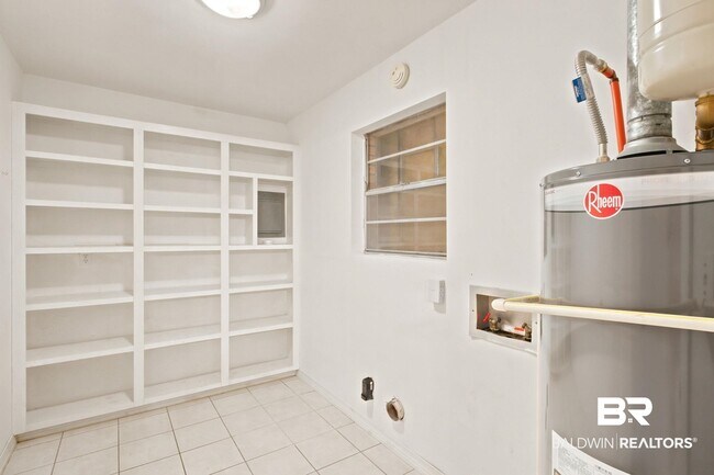 Building Photo - 20532 White Hill Rd