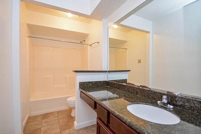 Building Photo - 1603 Beaconshire