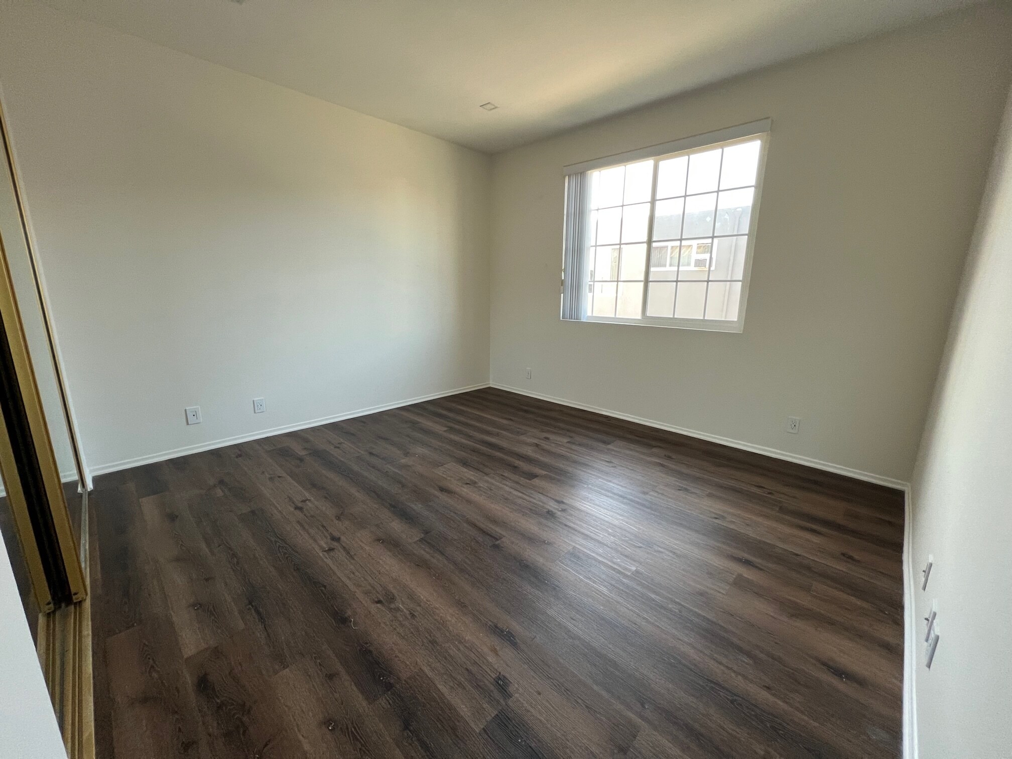 Building Photo - 3822 Bentley Ave