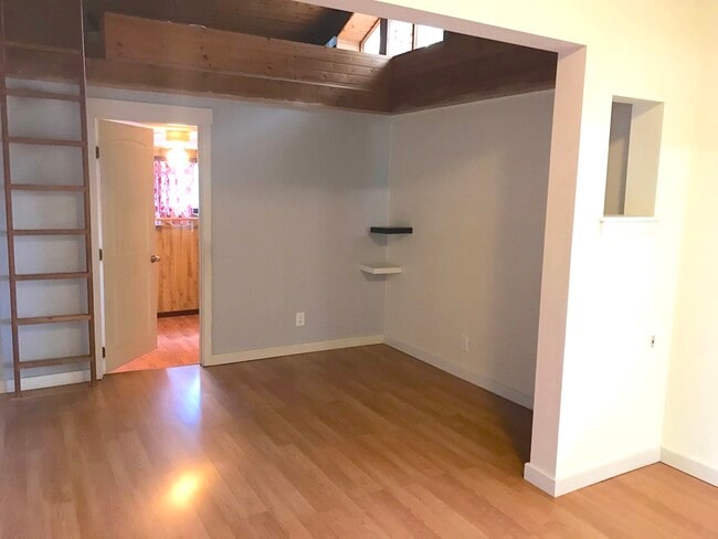 Building Photo - 4309 SE 113th Ave